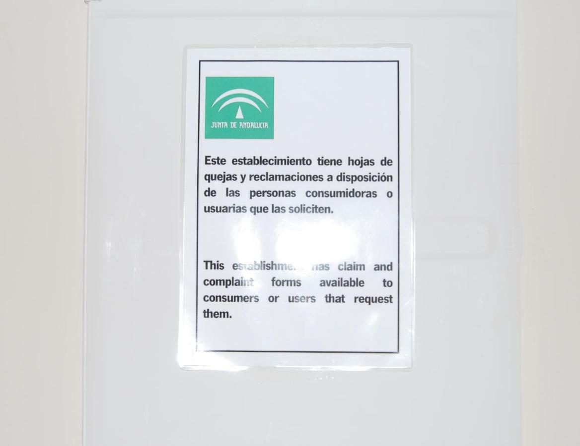 Centrico Nuevo Dos Banos Parking Appartement Sevilla Buitenkant foto