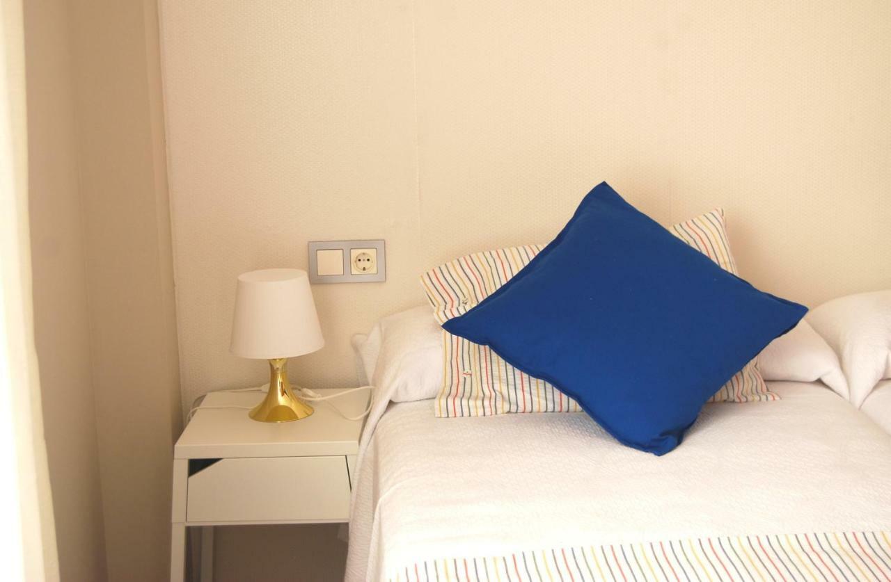 Centrico Nuevo Dos Banos Parking Appartement Sevilla Buitenkant foto